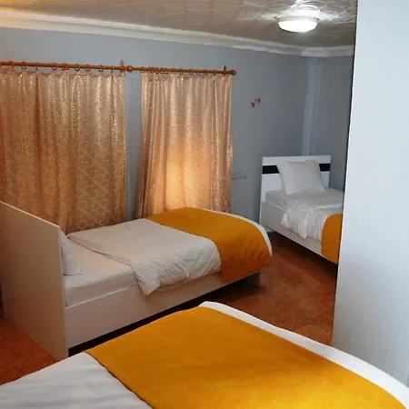 Terra Vista Hostel *