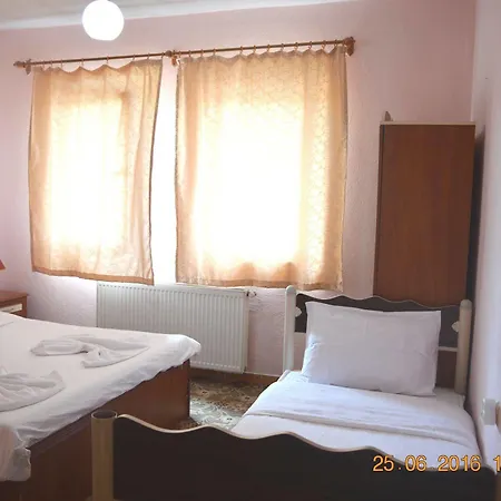 Terra Vista Hostel *